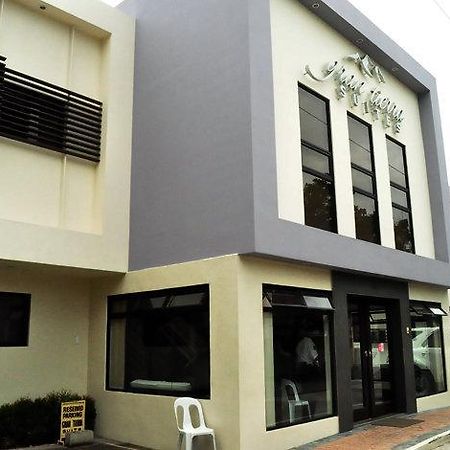 กรัน เทียร่า สวีท Hotel Cebu ภายนอก รูปภาพ